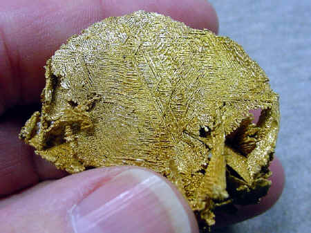 tu03cc.jpg (46678 bytes)