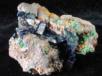 2943azurite.jpg (38601 bytes)